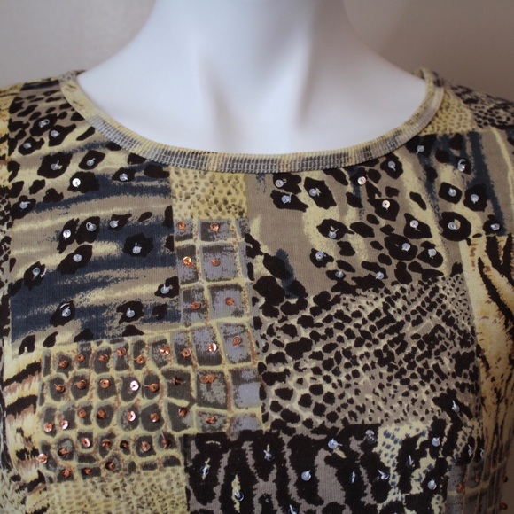 Raakhee animal block print sequin front top - Picture 2 of 5